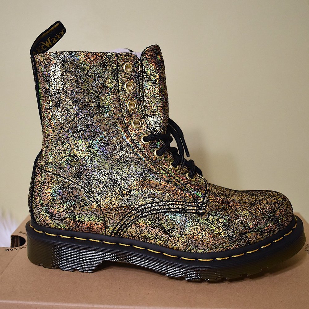 Dr. Martens | 1460 Pascal Metallic Leather Boot - Picture 4 of 16